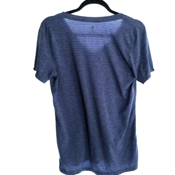 GAP FIT Short Tee Shirt Blue Red Active V Neck - Picture 2 of 4